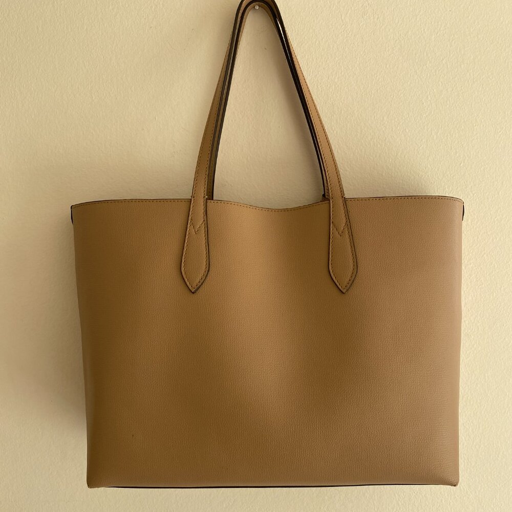 Burberry Haymarket Reversible Tote Burberry Check and Beige Camel